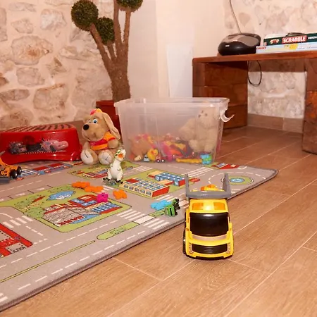 Dalmatian Stone House Krapanj