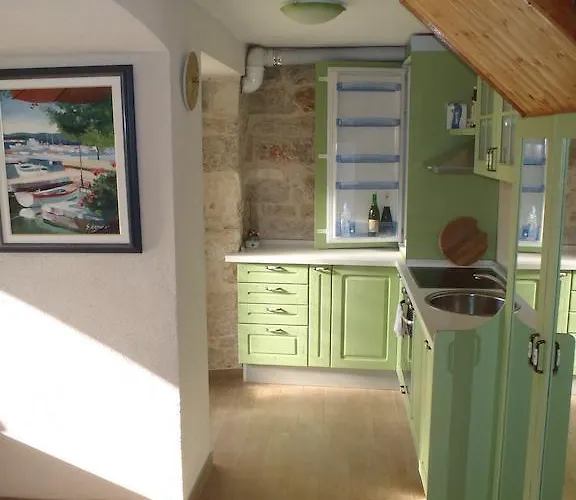 בית נופש Dalmatian Stone House קראפן