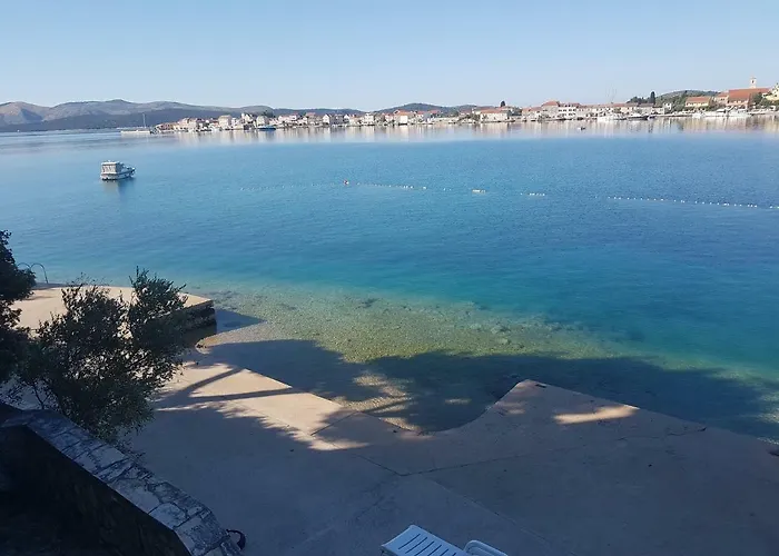 Dalmatian Stone House * קראפן